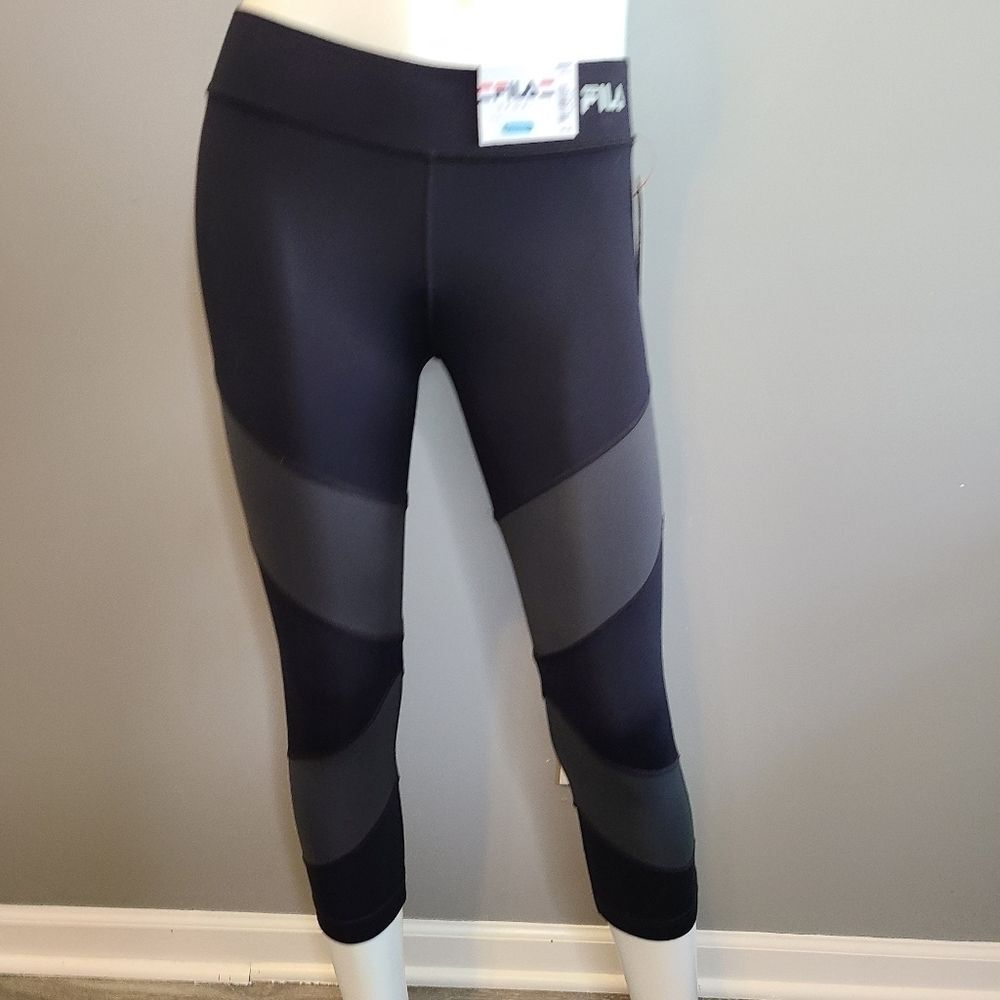 FILA Athletic Leggings Womens Size XS NEW TAGS Black Gray Colorblock - Picture 10 of 13